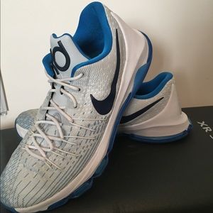 Men’s Nike KD 8 (Great Condition)